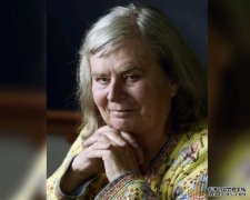 <b>卡伦·乌伦贝克(Karen Uhlenbeck)刚刚赢得了数学界最</b>