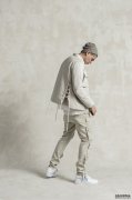 <b>杏耀挂机STAMPD SS20通过“Surf, Sand and Sail”探索品</b>