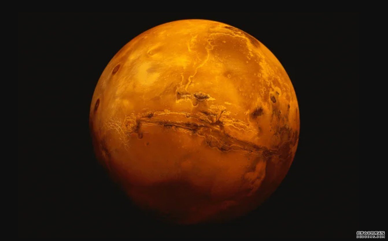 杏耀挂机软件巨大的海啸冲刷着古老的火星