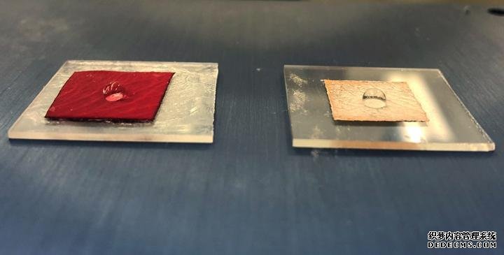 杏耀注册工程师们使用免热技术来制作玫瑰表面纹理的金属复制品